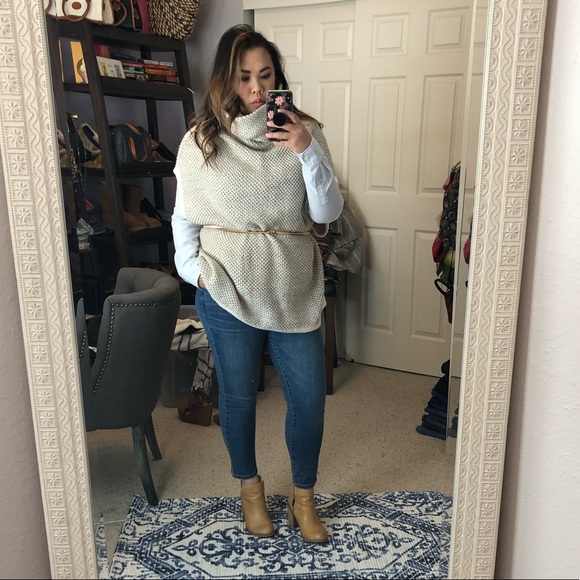 GAP Cowl Sweater - Picture 1 of 6